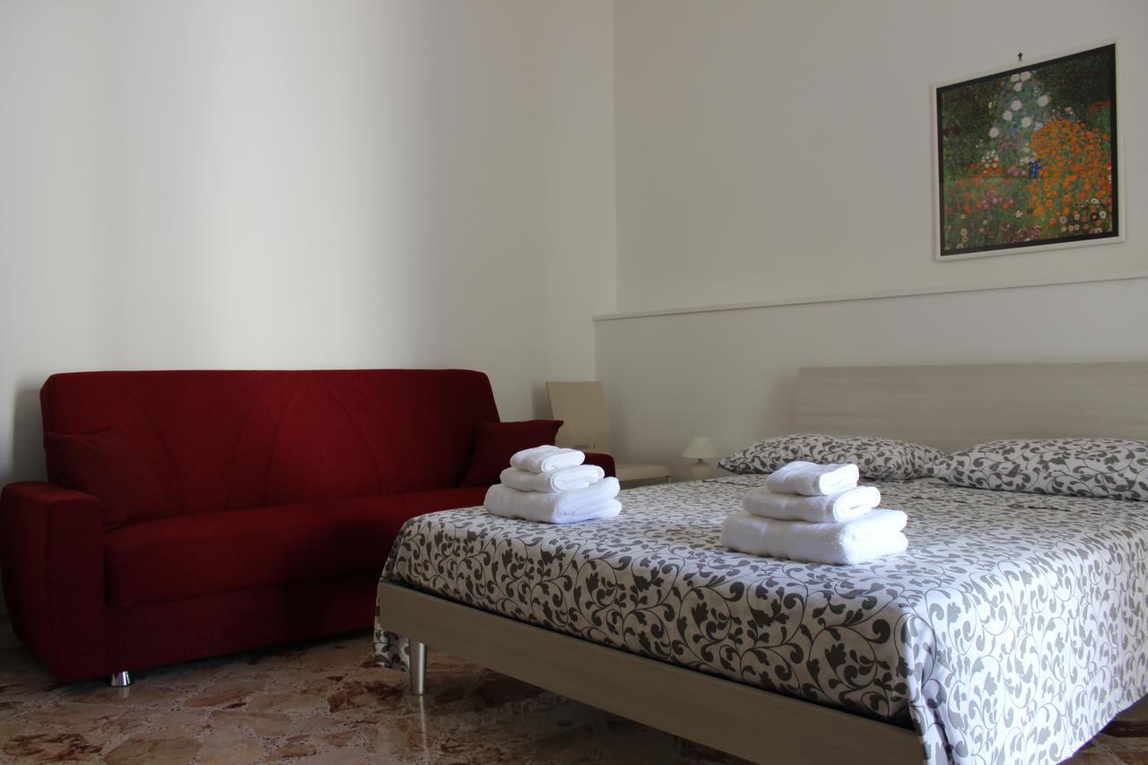 ليتشي B&B A Casa Di Paola المظهر الخارجي الصورة